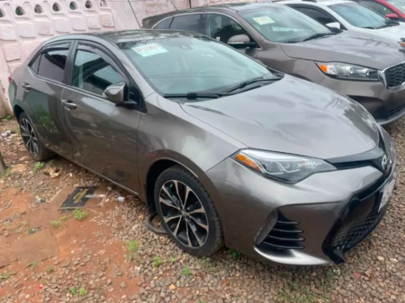 Toyota Corolla   - 2017