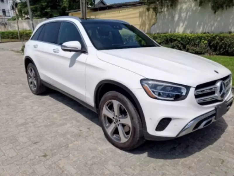 Mercedes-Benz GLC 300   - 2022