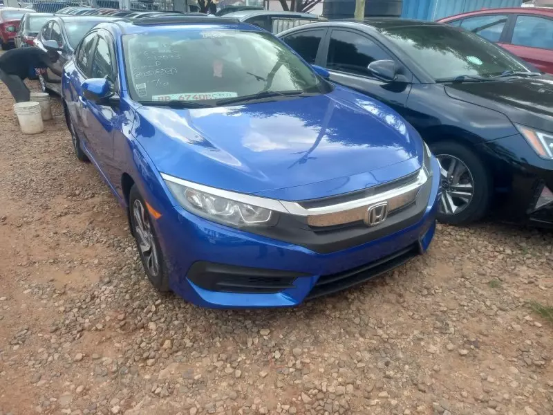 Honda Civic   - 2016