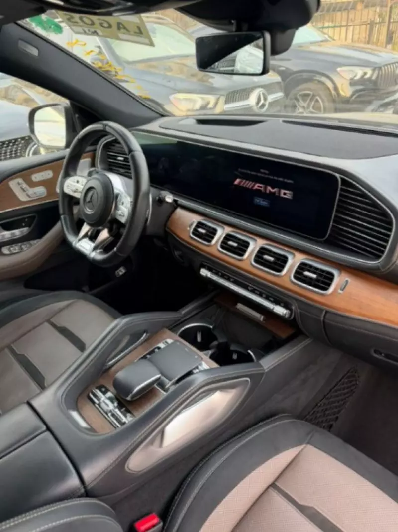 Mercedes-Benz GLE 53 AMG   - 2021