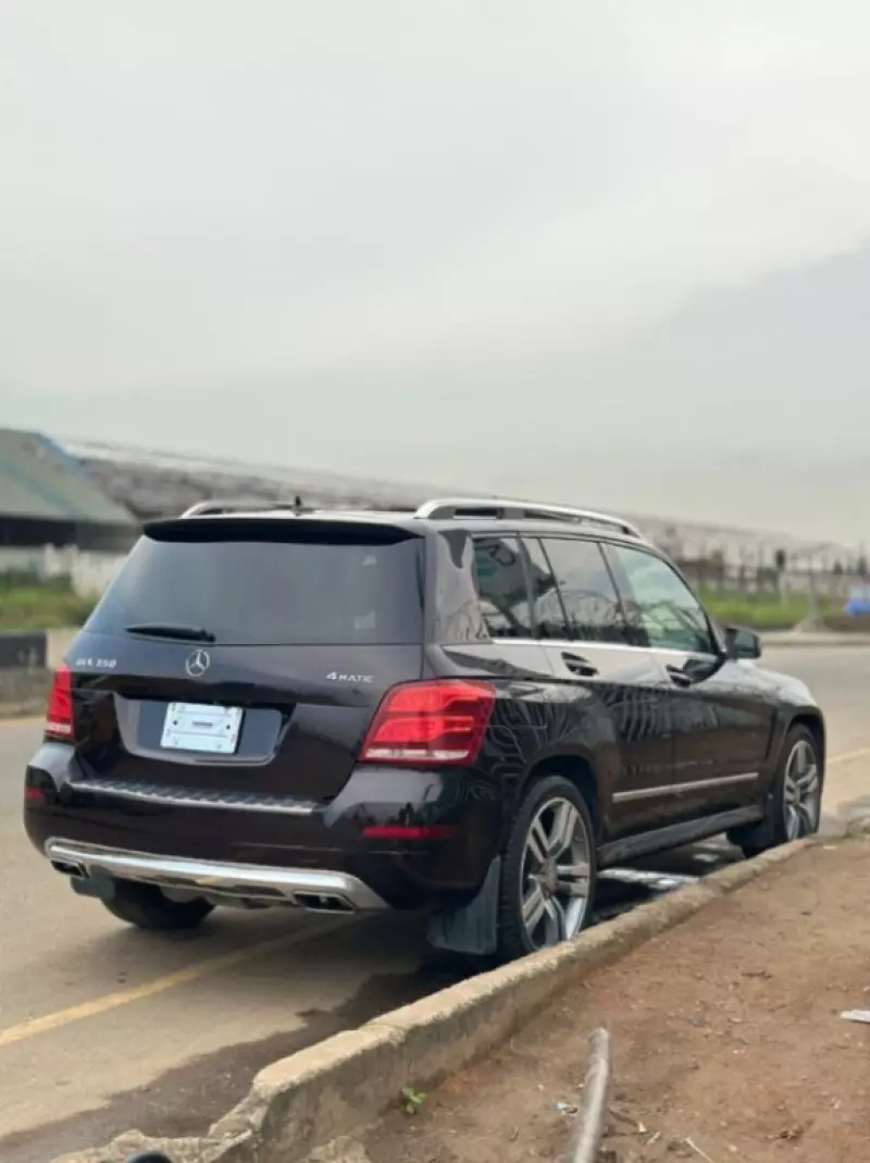 Mercedes-Benz GLK 350   - 2013