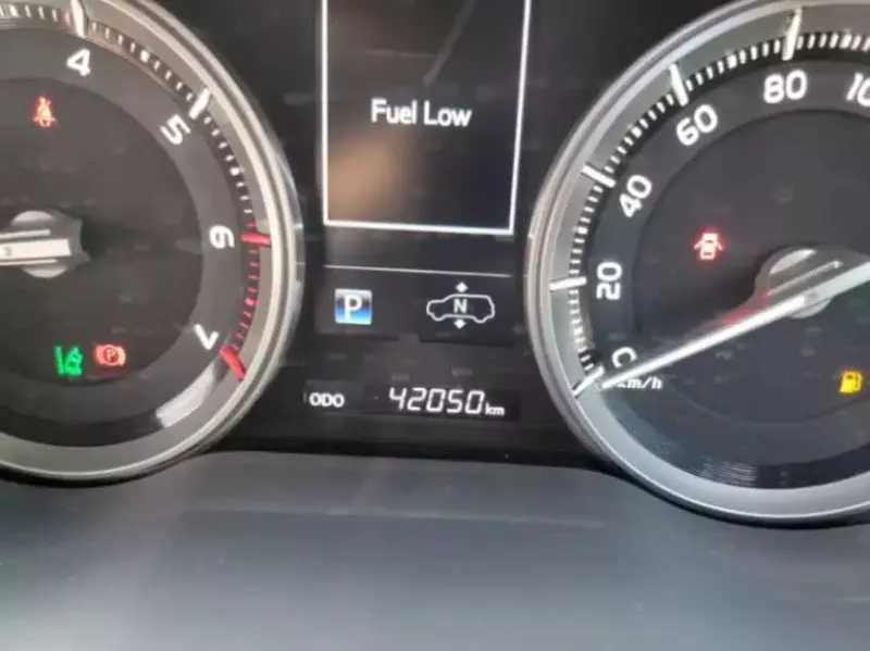 Toyota Land Cruiser V8 - 2015