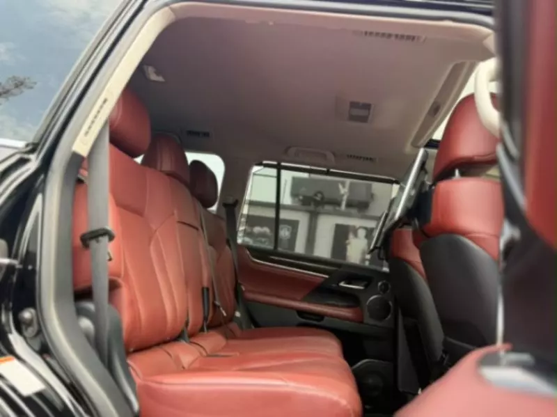 Lexus LX   - 2016