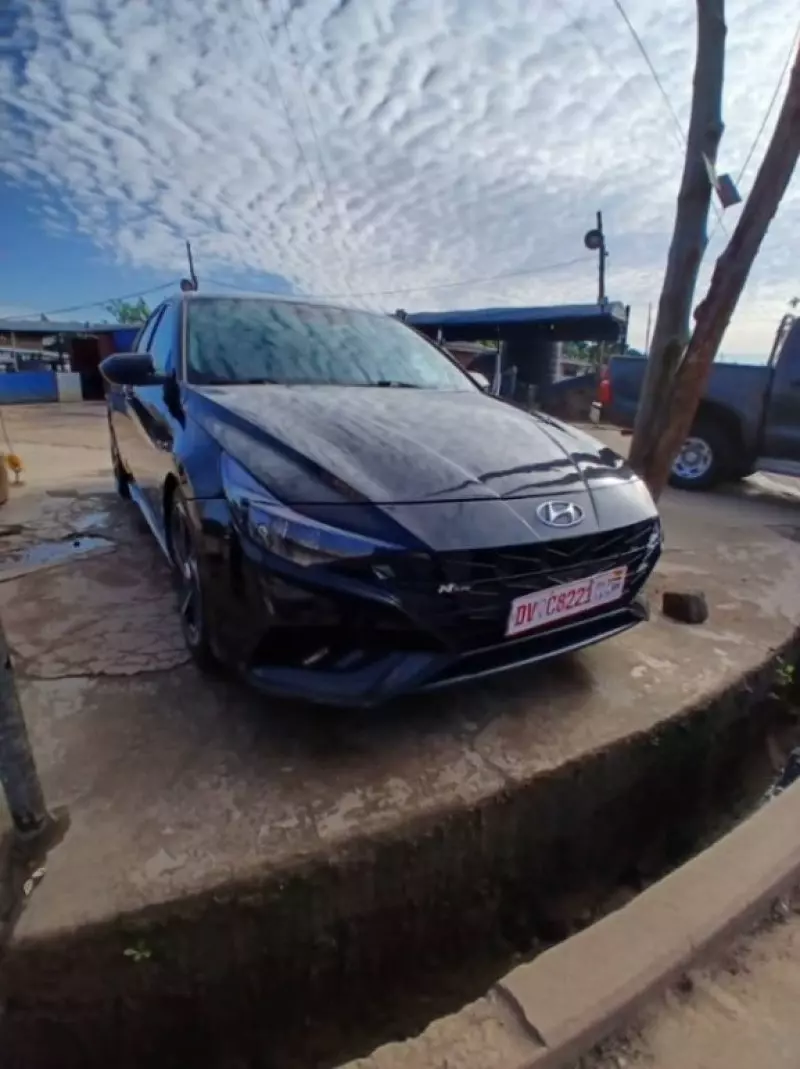 Hyundai Elantra   - 2023