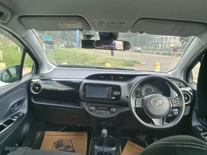 TOYOTA vitz hybrid   - 2019