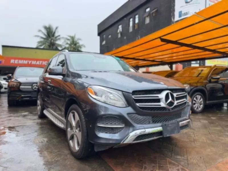 Mercedes-Benz GLE-Class - 2016