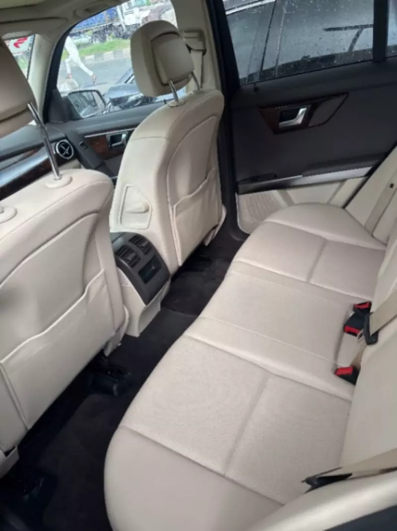 Mercedes-Benz GLK 350   - 2014