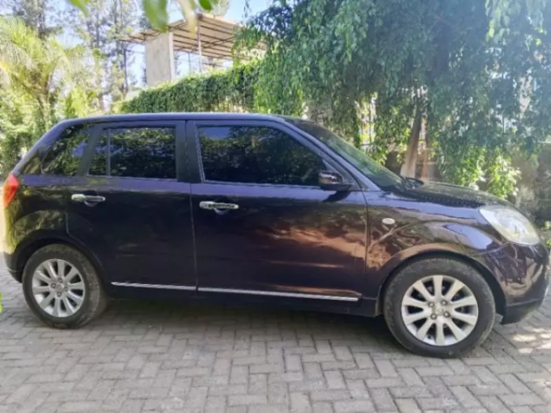 Mazda Verisa   - 2012