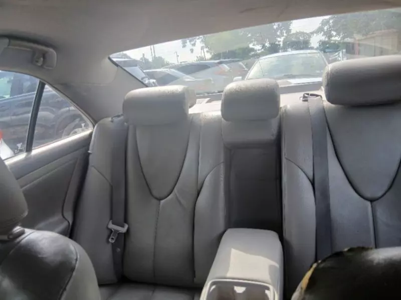 Toyota Camry   - 2009