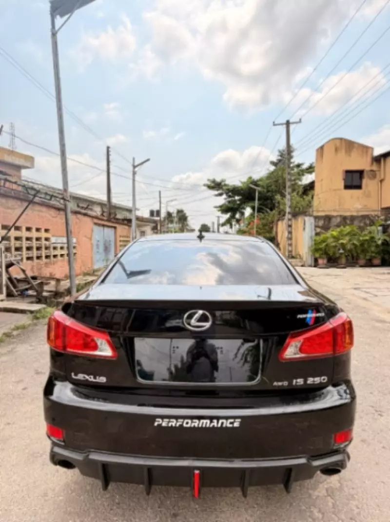 Lexus IS 250   - 2009