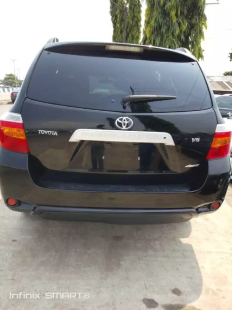 Toyota Highlander   - 2008