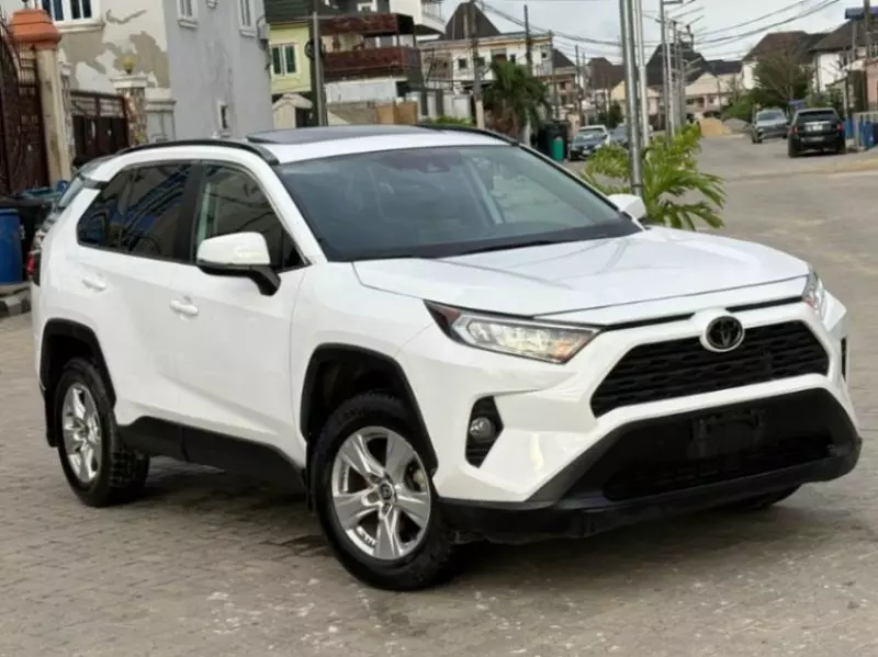 Toyota RAV4 - 2021