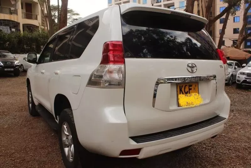 TOYOTA Landcruiser Prado   - 2012