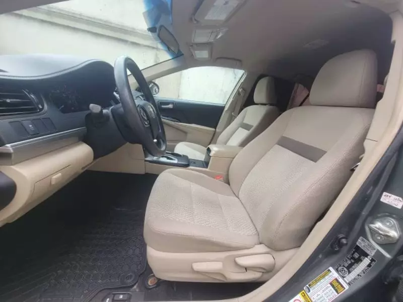 Toyota Camry   - 2013