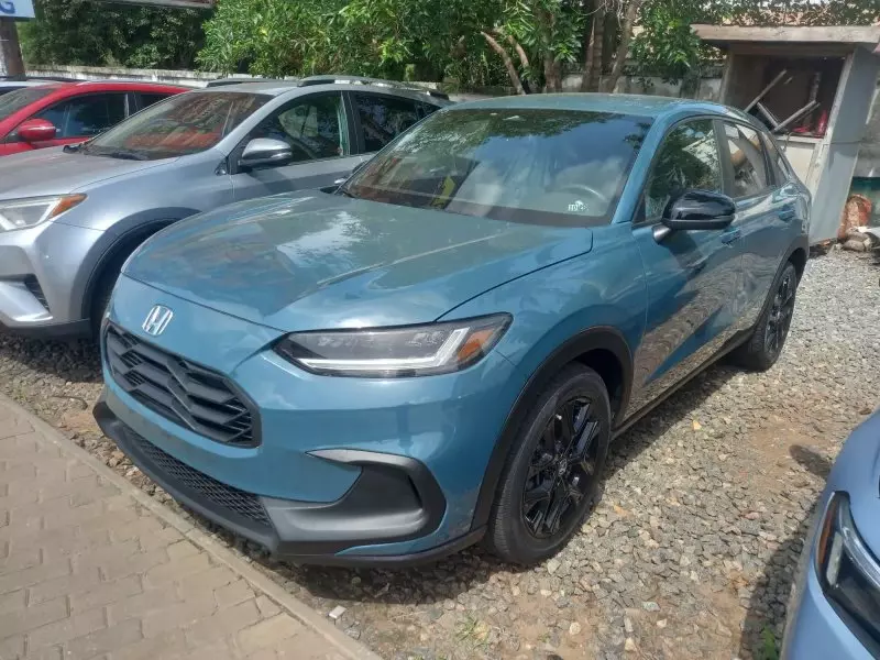 Honda HR-V   - 2023