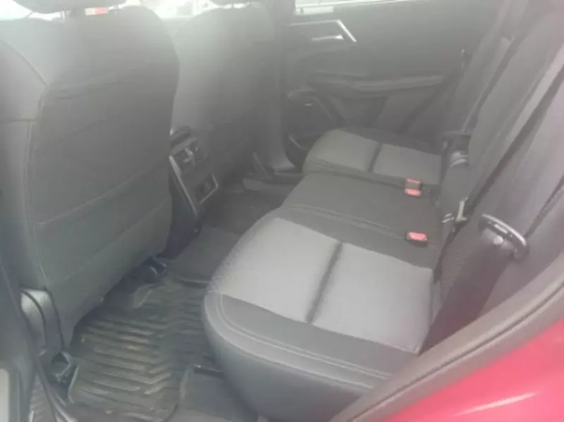 Mitsubishi OUTLANDER   - 2025