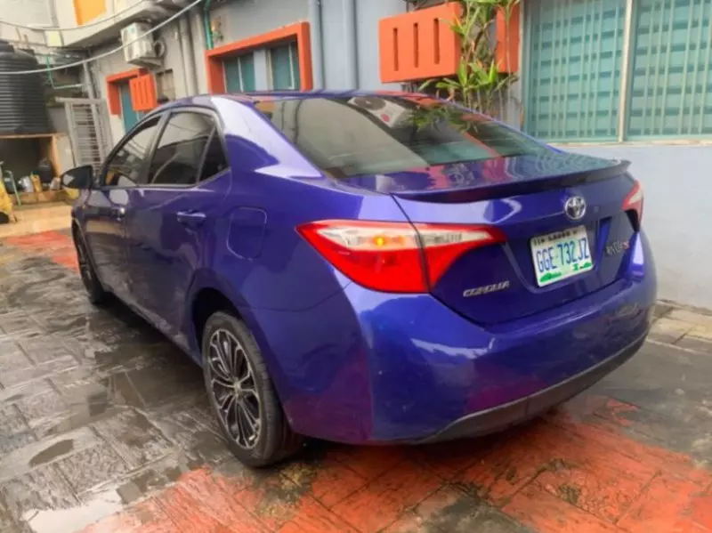 TOYOTA Corolla   - 2014