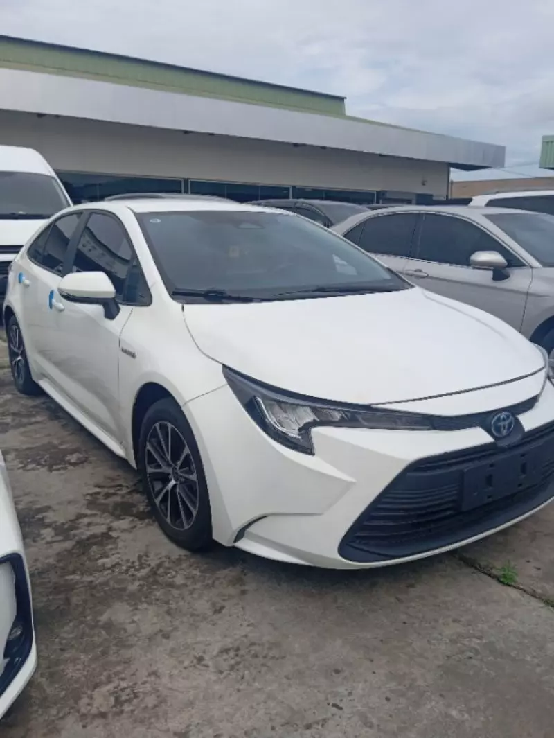 Toyota Corolla Hybrid - 2023