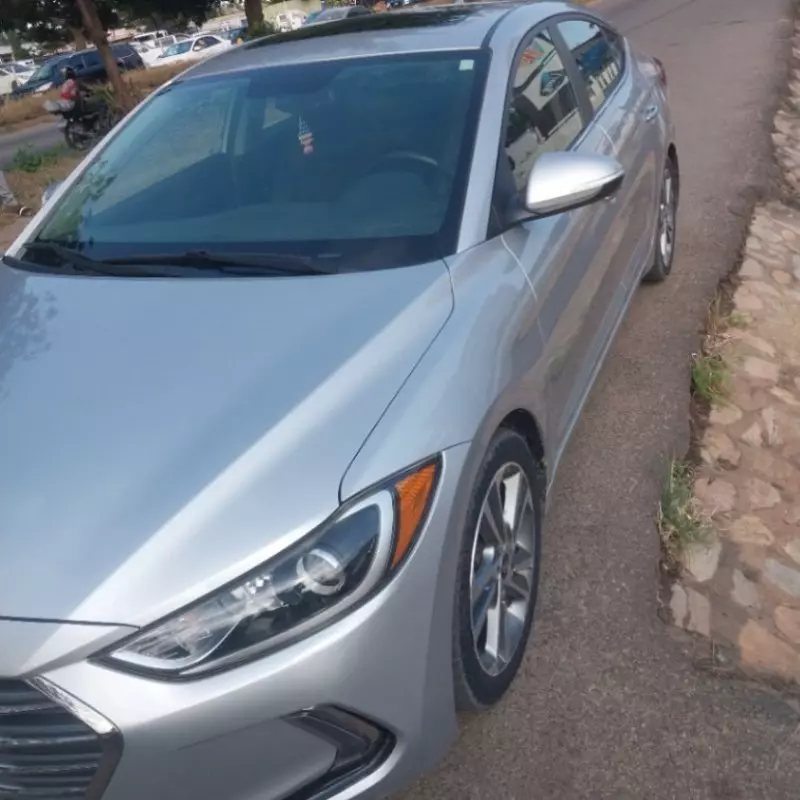 Hyundai Elantra   - 2017