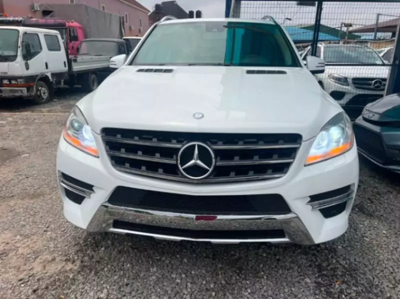 Mercedes-Benz ML 350   - 2012