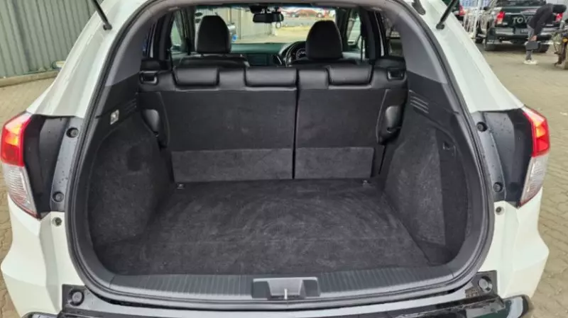 Honda Vezel    - 2018