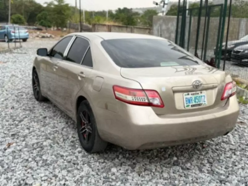 Toyota Camry   - 2007