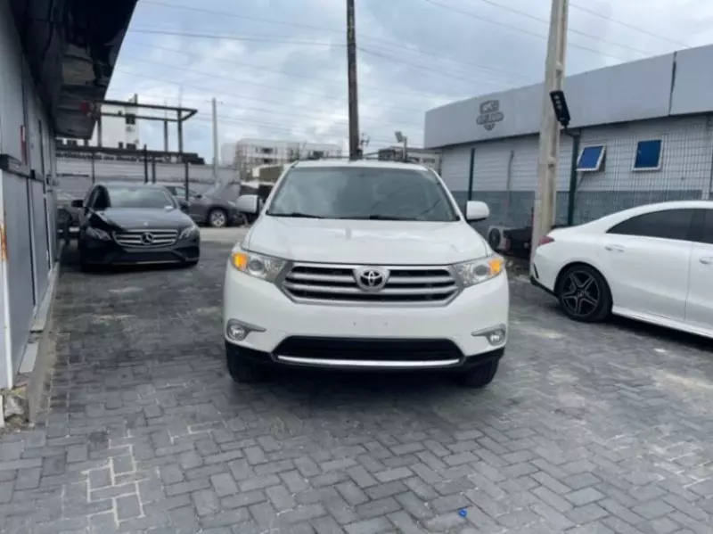 TOYOTA Highlander - 2013