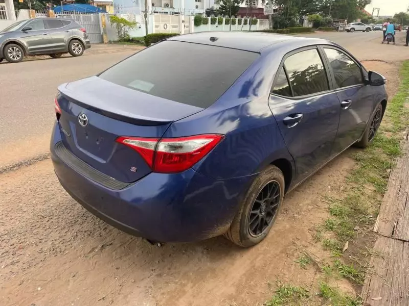 Toyota Corolla - 2015
