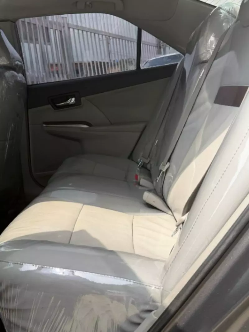 Toyota Camry   - 2013
