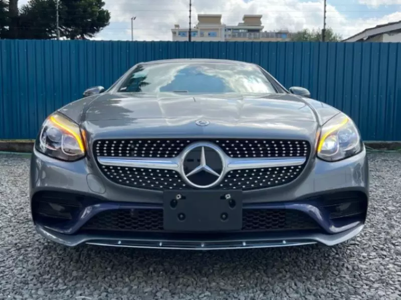 Mercedes-Benz SLC 180   - 2017