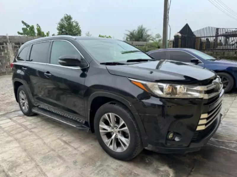 Toyota Highlander - 2014