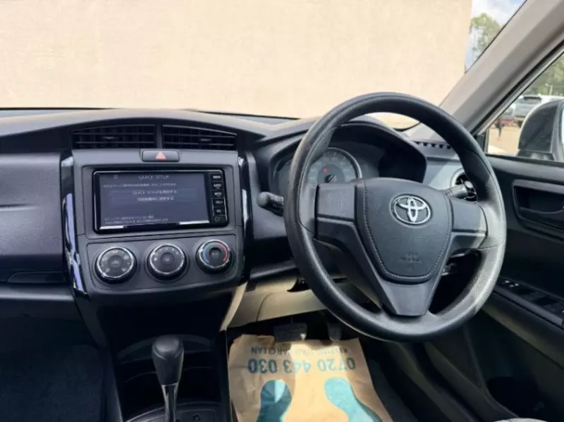 Toyota Axio    - 2018