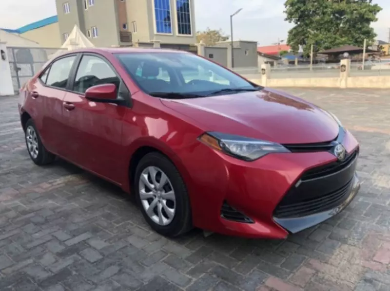 Toyota Corolla   - 2017