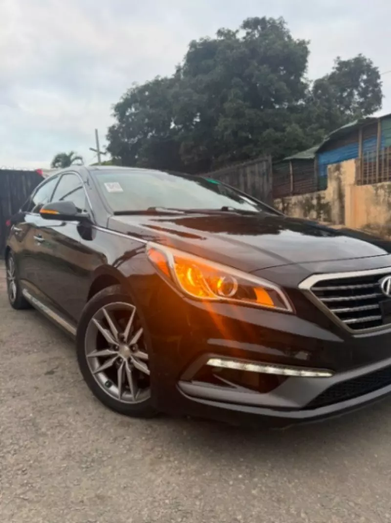 Hyundai Sonata - 2015