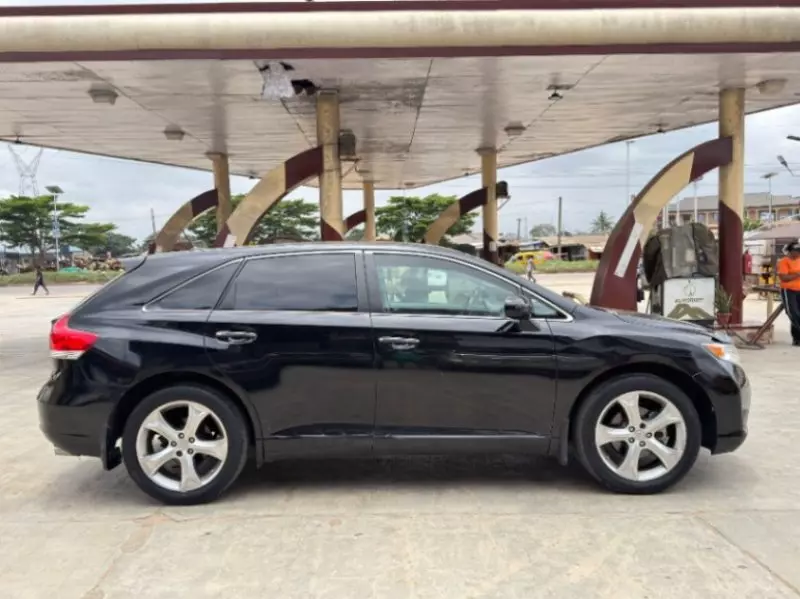 TOYOTA Venza   - 2009