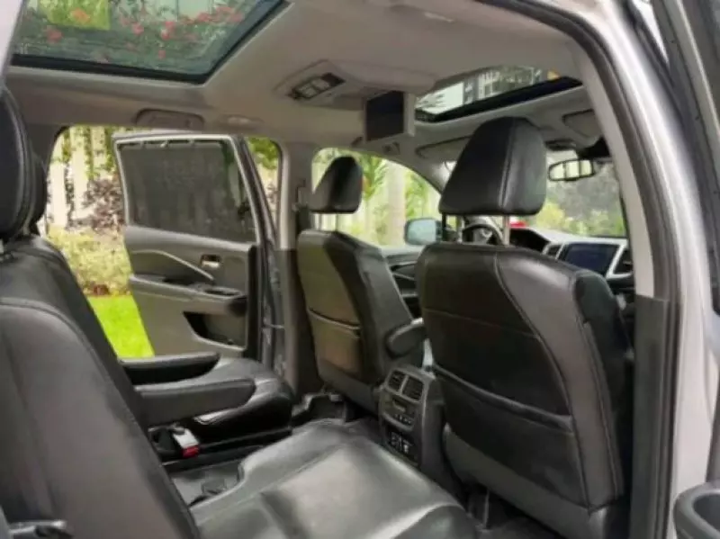 Honda Pilot   - 2016