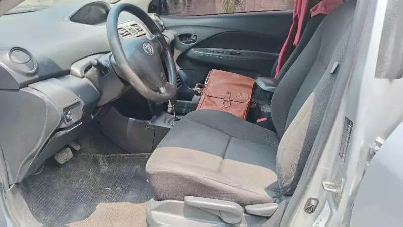 Toyota Yaris   - 2009