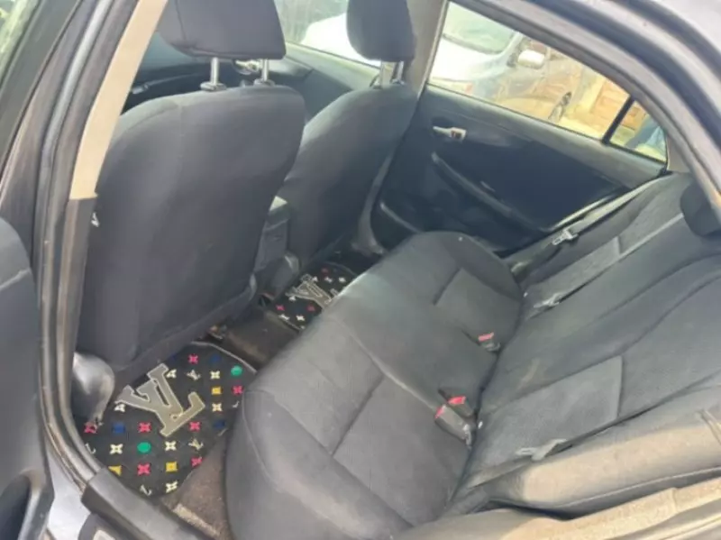 TOYOTA Corolla - 2009