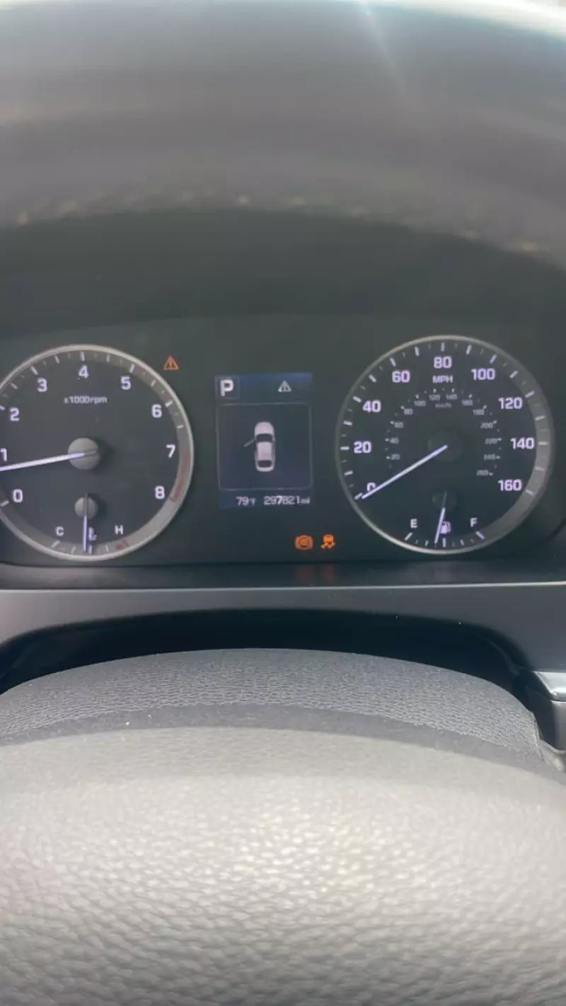 Hyundai Sonata - 2015