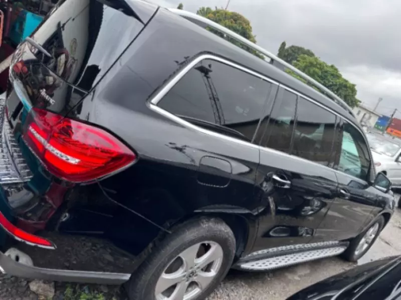 Mercedes-Benz GLS 450   - 2018