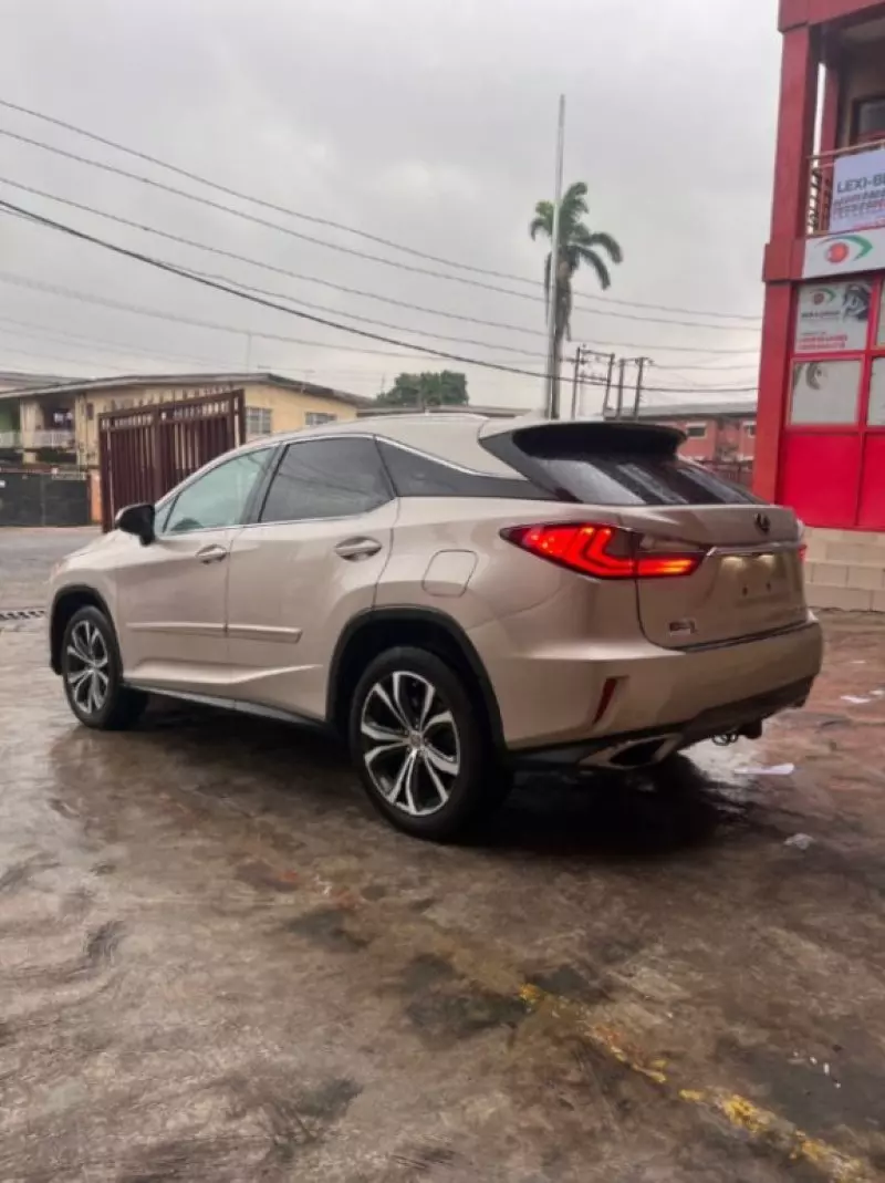 Lexus RX 350   - 2017