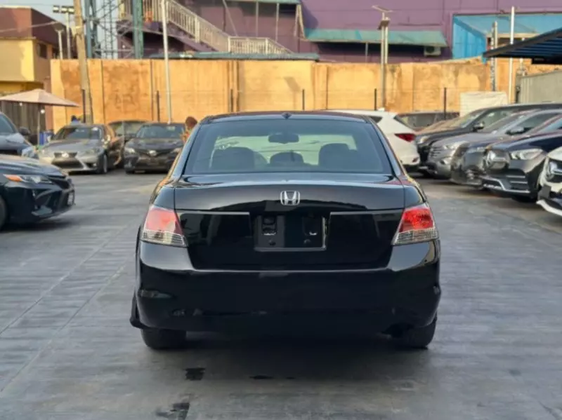 Honda Accord   - 2008
