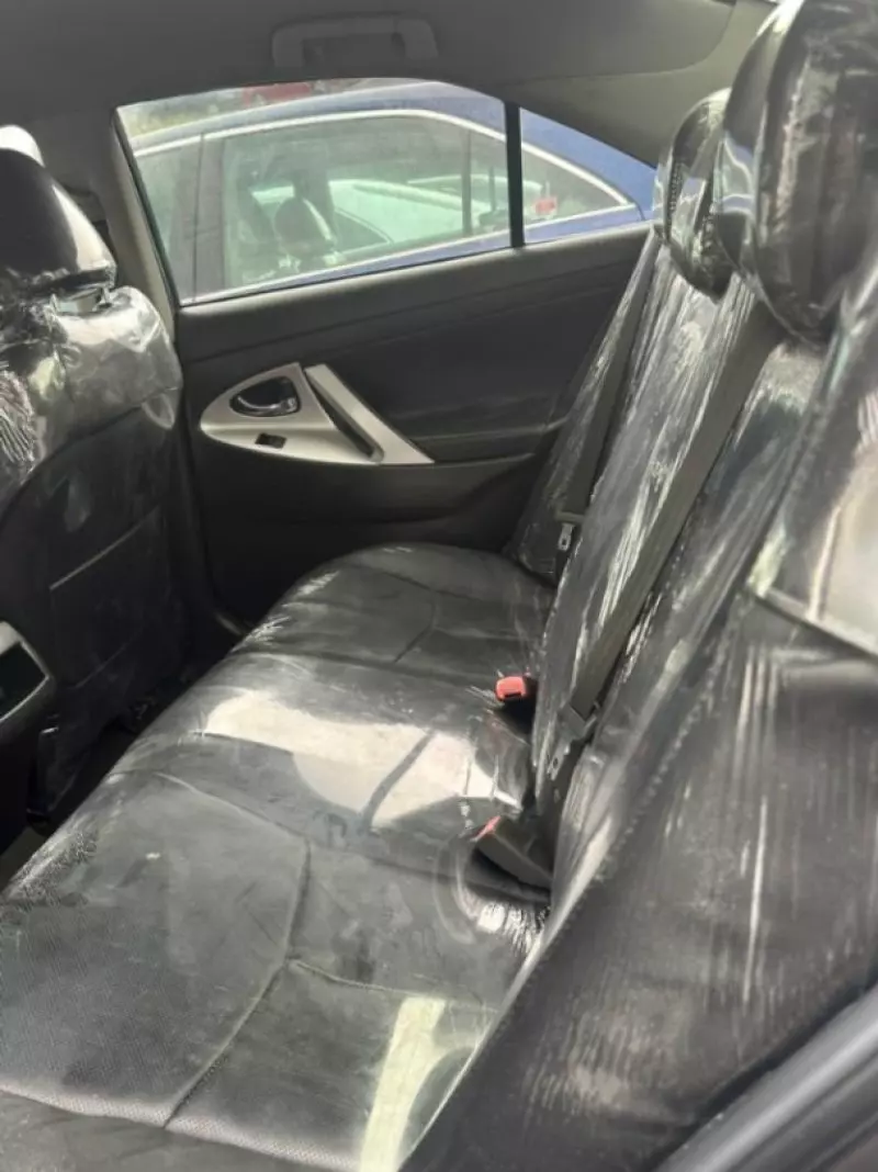Toyota Camry - 2011