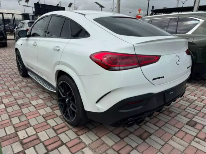Mercedes-Benz GLE 53 AMG   - 2021