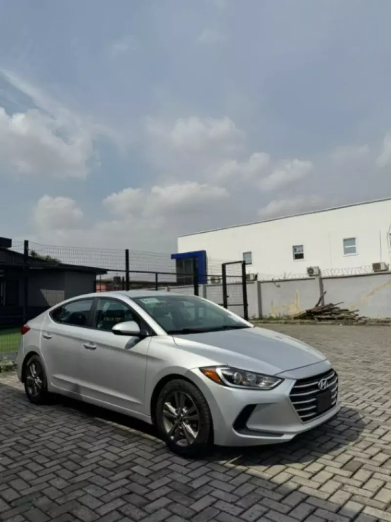 Hyundai Elantra   - 2017
