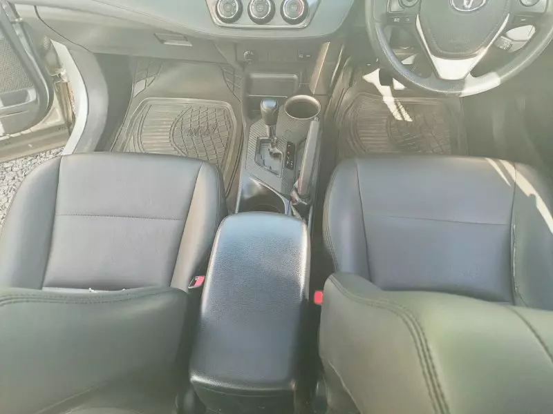 TOYOTA RAV 4   - 2014