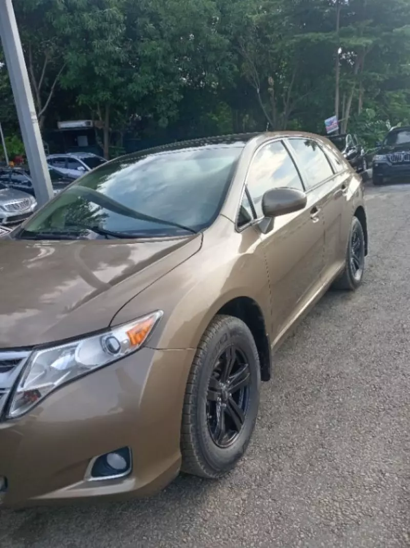 Toyota Venza   - 2013