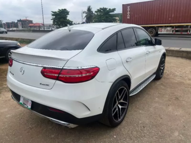 Mercedes-Benz GLE 450   - 2016