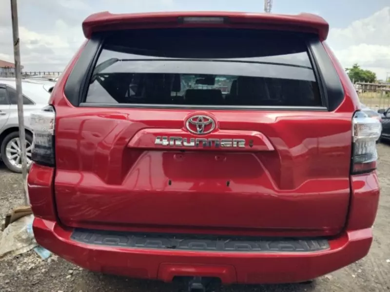 Toyota 4Runner   - 2023