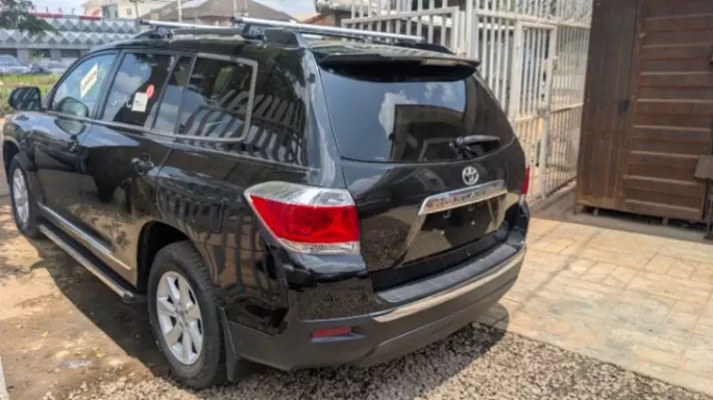 TOYOTA Highlander   - 2013